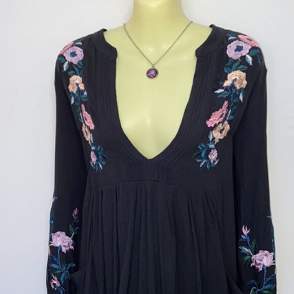 Free People Dress Tunic Embroidered Oversized  Midnight Blue Sz Sm Nwot - Picture 5 of 9